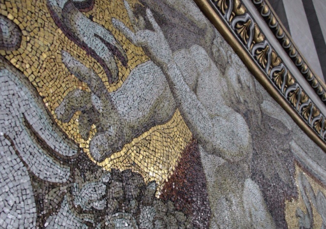 Detalle mosaico. Cúpula San Pedro del Vaticano. Fuente. Panchinceto